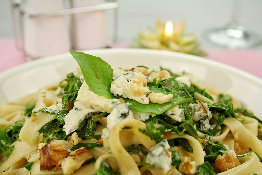 Fettuccine with Spinach